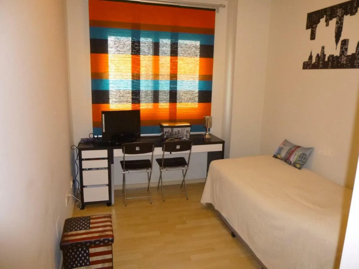 מאלגה On The Beach! Frente Al Paseo Maritimo, Parking Y Piscina ספרד